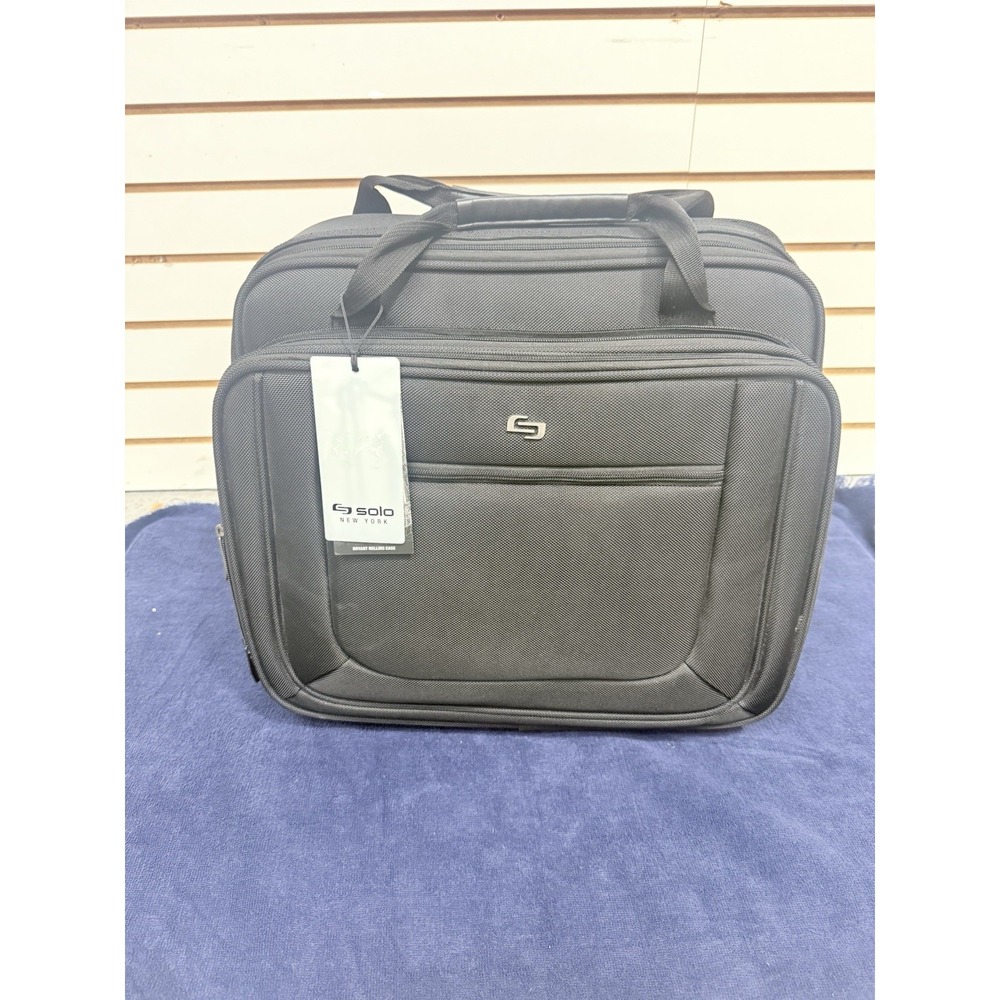 NWT Solo New York Bryant Rolling Laptop Case Black Fully Padded Compartments NEW